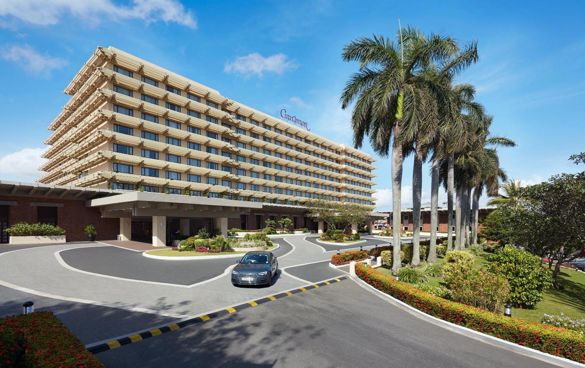 فندق سينامون ليكسايد كولمبو المظهر الخارجي الصورة The hotel in 2015