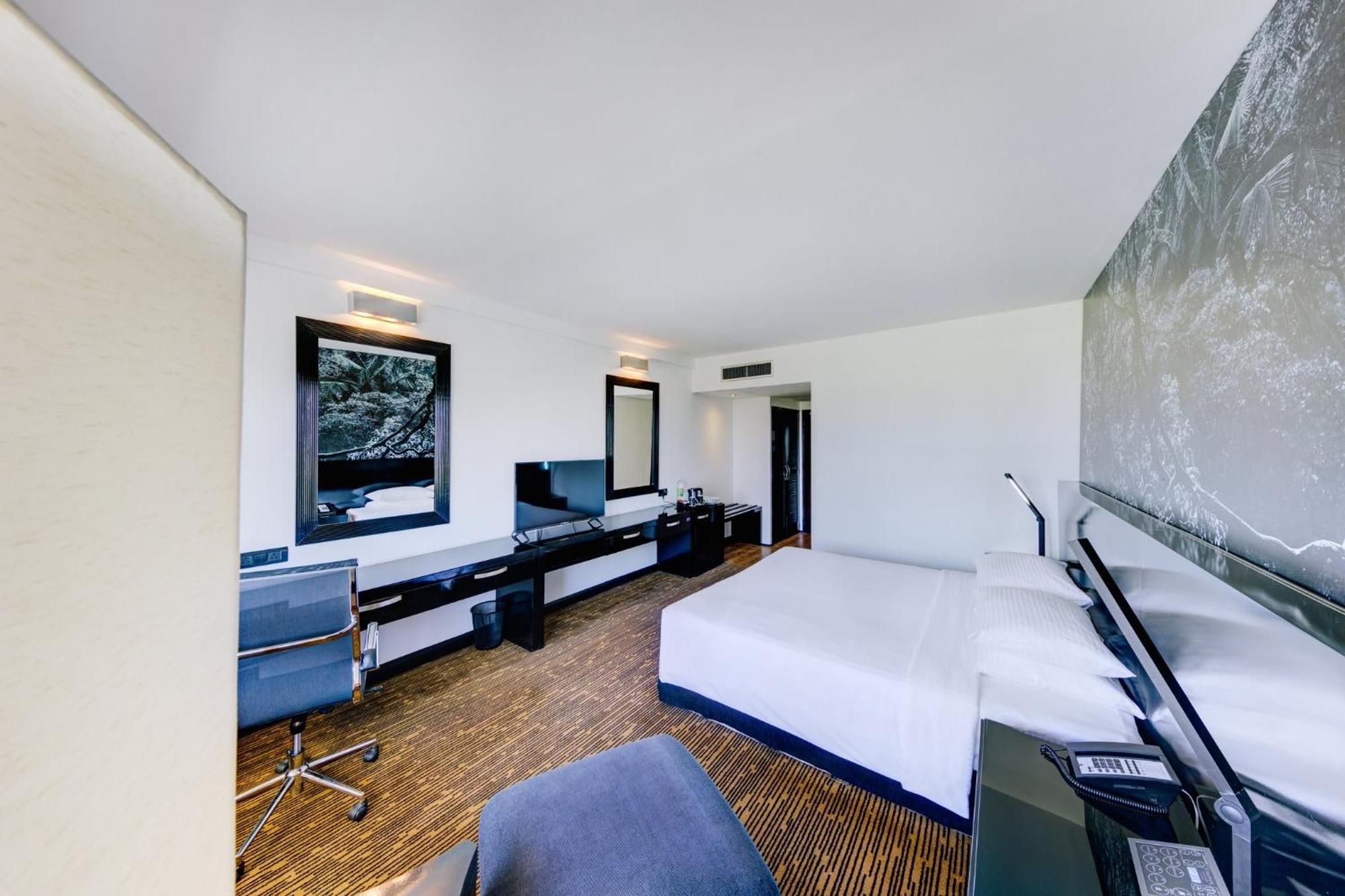 فندق سينامون ليكسايد كولمبو المظهر الخارجي الصورة A room at the hotel
